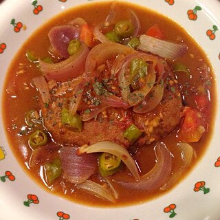 夏野菜で＊彩りカレー煮込みハンバーグ